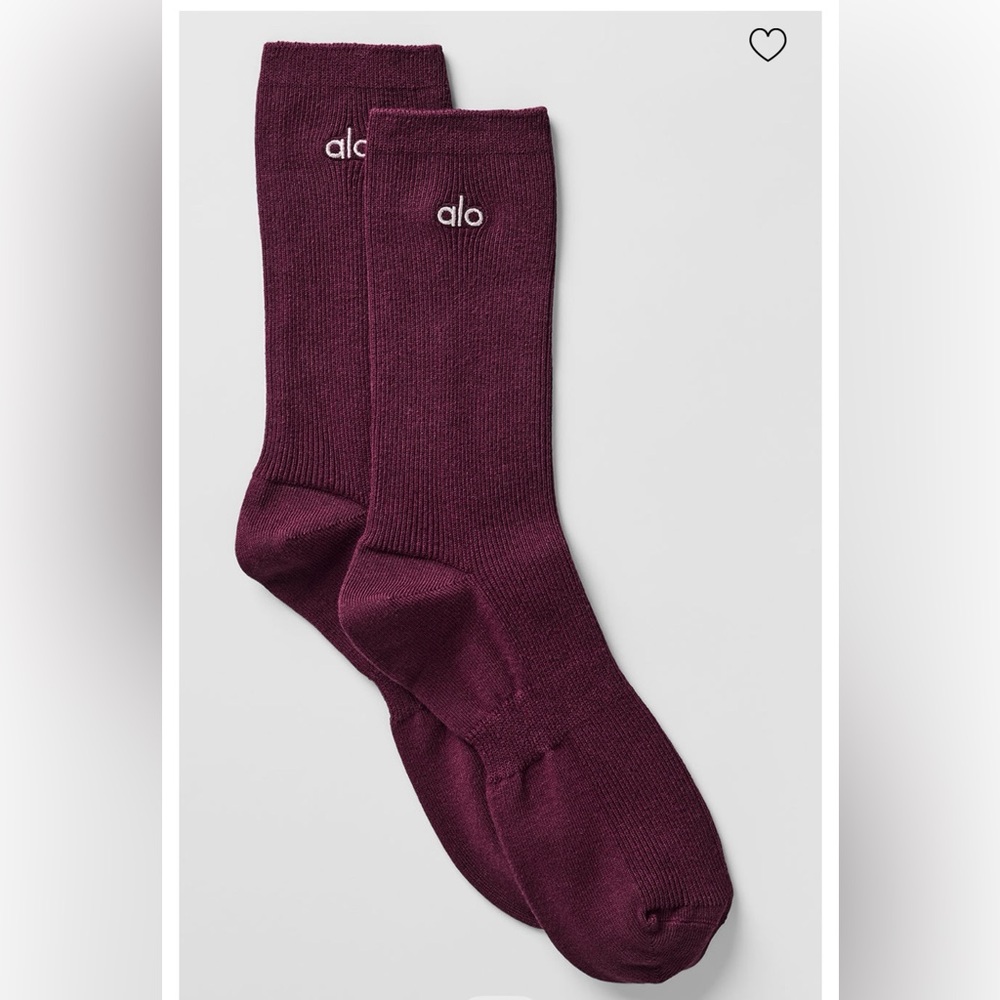 ALO Yoga Burgundy Half-Crew Socks